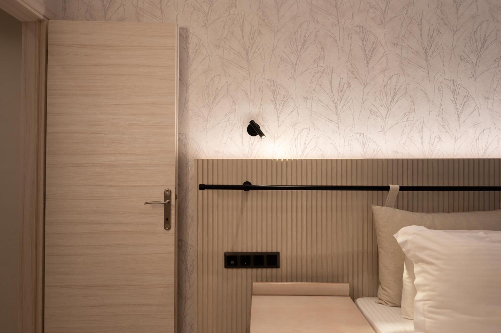 Hotel Areti Neos Marmaras Rom bilde