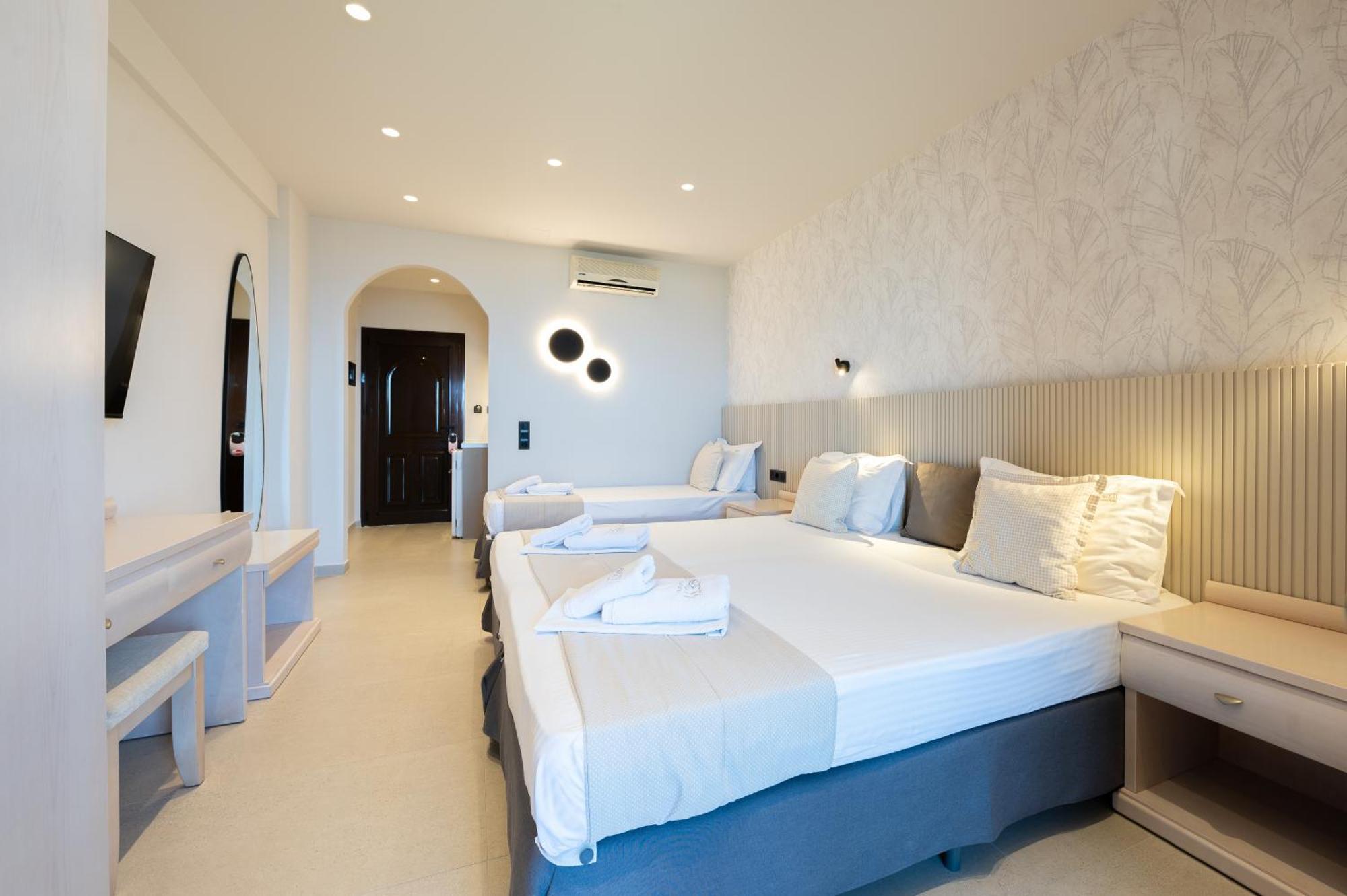 Hotel Areti Neos Marmaras Rom bilde